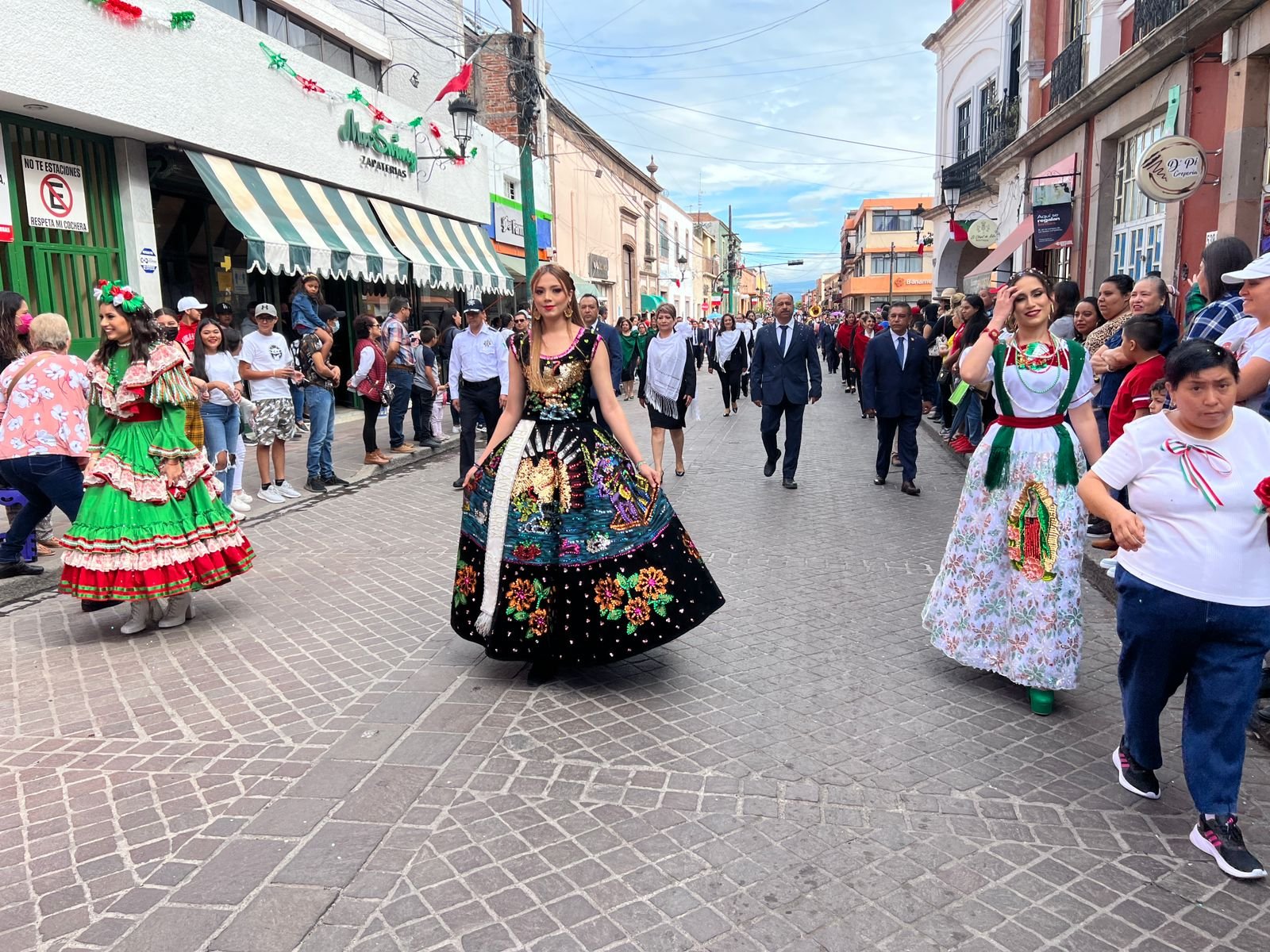 Desfile Se Realizar El De Noviembre Guanajuato Sur Noticias