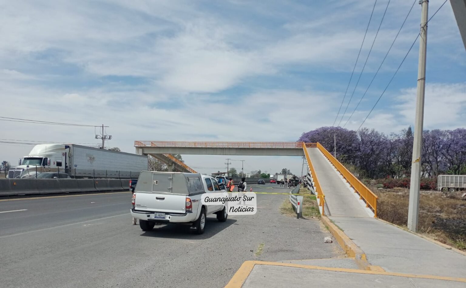 Localizan Restos Humanos En La Carretera Celaya Cortazar Guanajuato