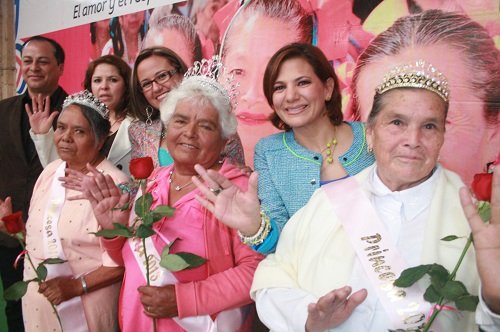 “Adultos mayores son sabiduría, experiencia y valores que transforman vidas en Guanajuato”: Maru Carreño.