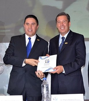 Rinde su Primer Informe de Actividades el Ayuntamiento 2012-2015.