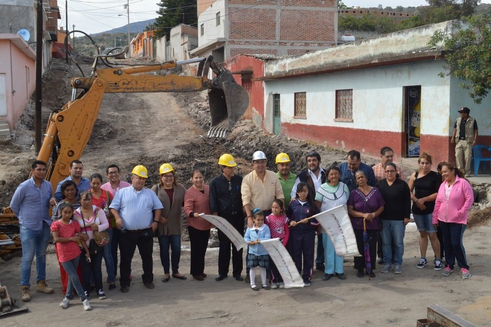 Gira de trabajo por la comunidad de Parácuaro