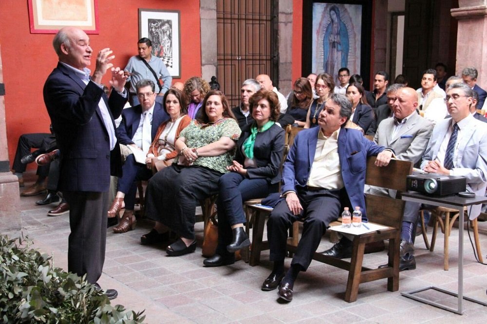 Sojo Garza Aldape dijo que el escenario que llegará, con el efecto en la presidencia de Donald Trump, es complicado para México.