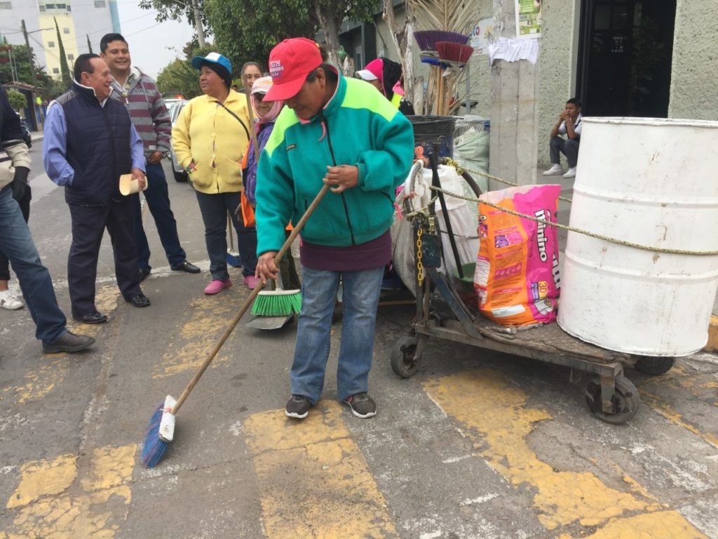 Dan banderazo de arranque a programa Limpiemos Cortazar