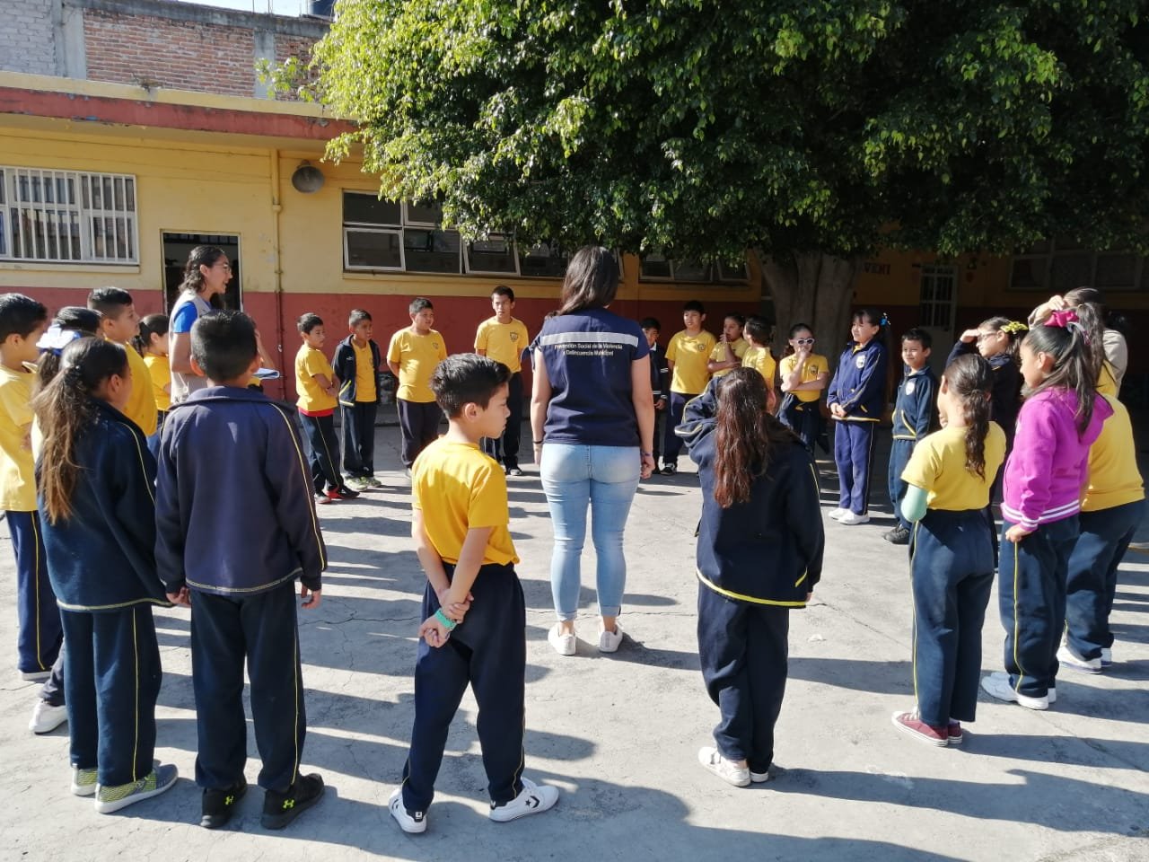 Siguen Brindando Platicas De Prevencion Del Delito A Alumnos Guanajuato Sur Noticias 3392